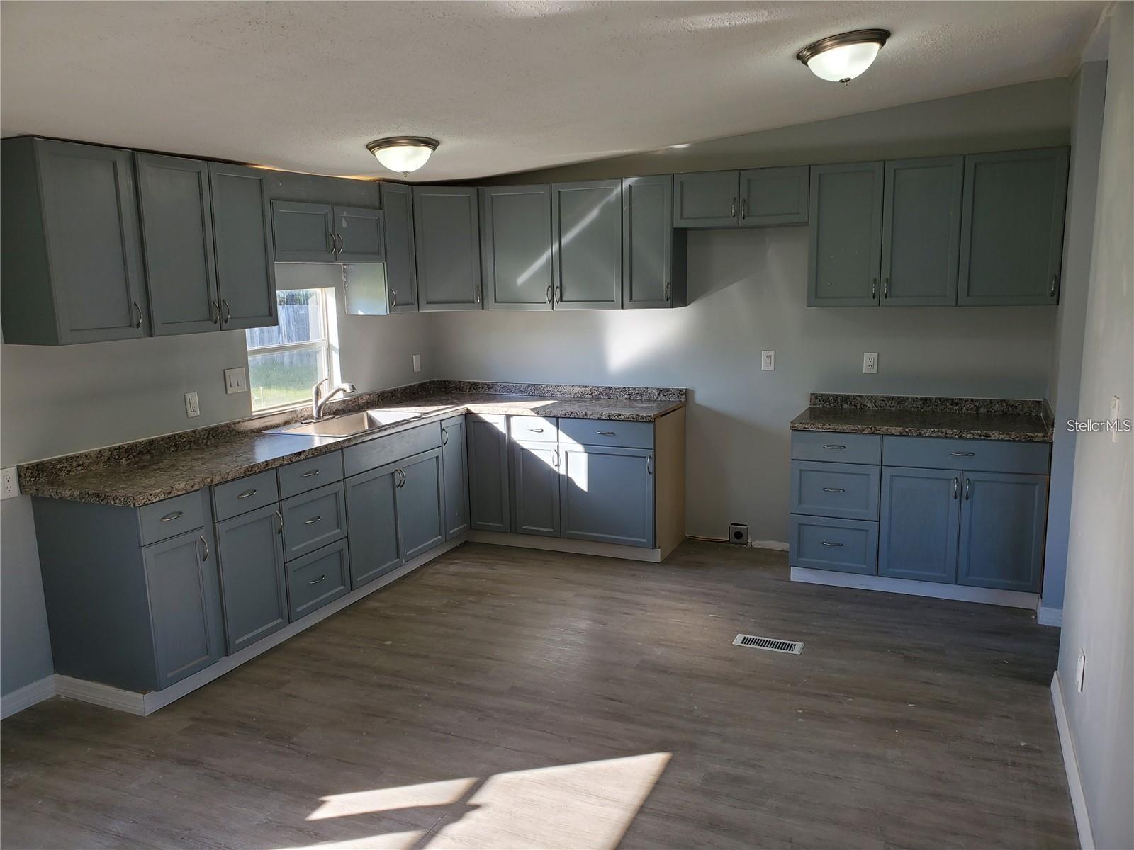 3038 SW 165TH AVENUE ROAD