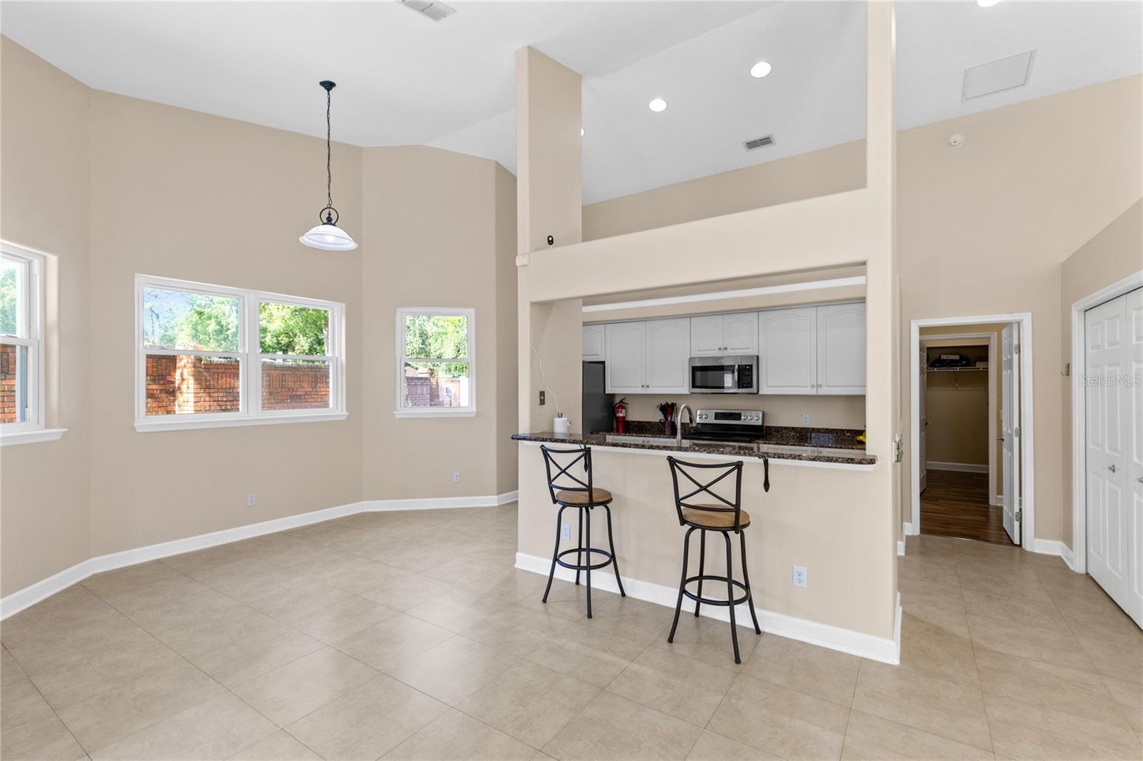COUNTRY CREEK ESTATES - Residential