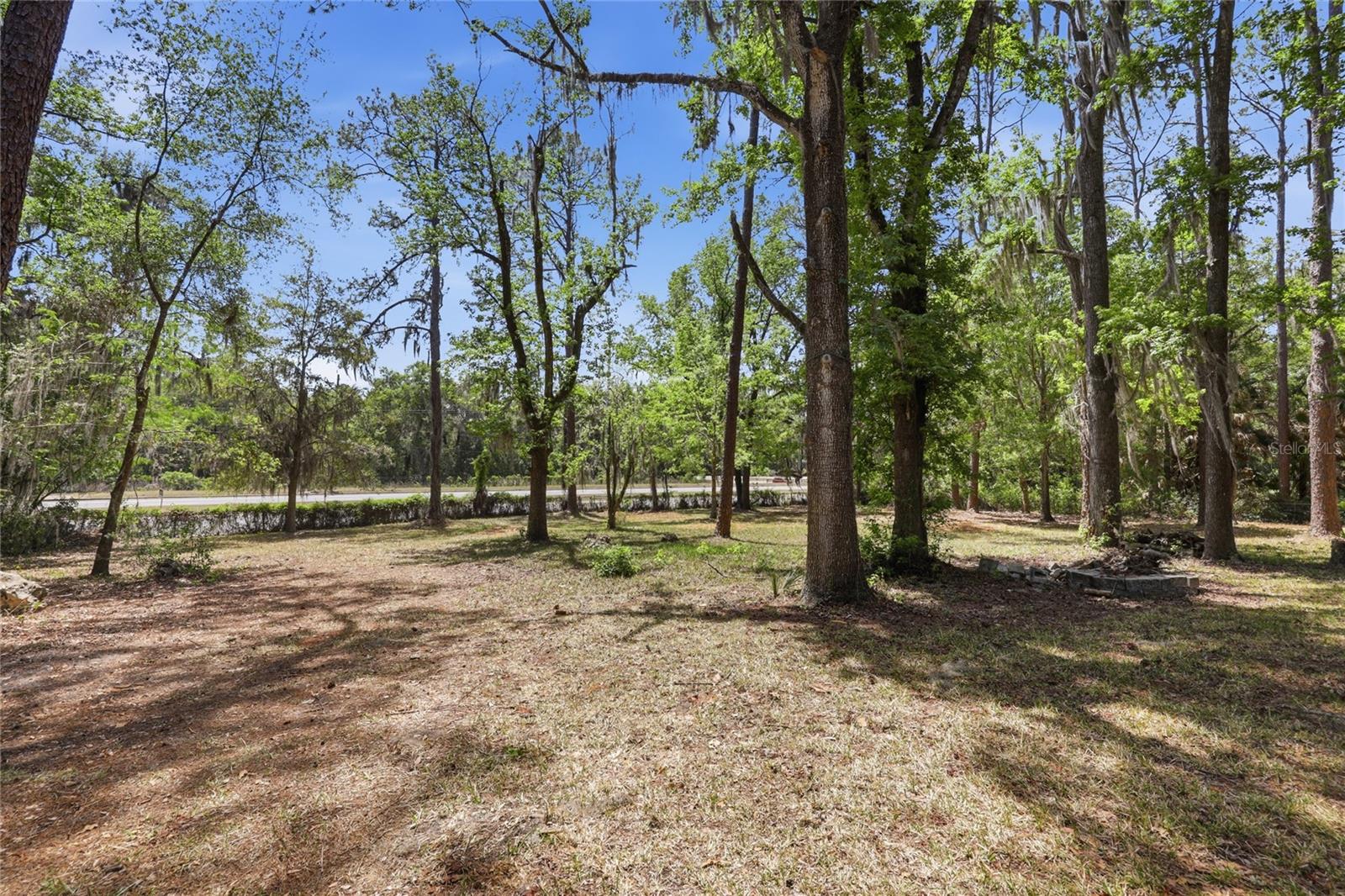 COLCLOUGH HILL 1ST ADDN-CLINCH GRT - Residential