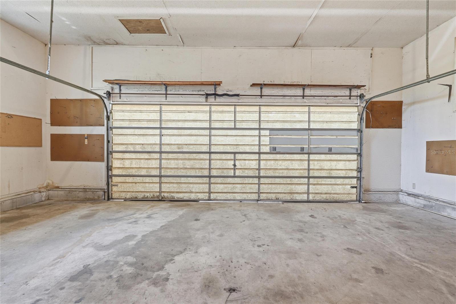 COLCLOUGH HILL 1ST ADDN-CLINCH GRT - Residential