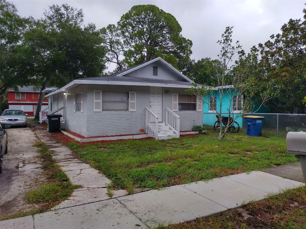 Photo of 705 Vine Avenue #2, Clearwater, FL 33755 (MLS # TB8468945)