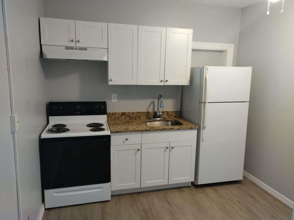 Photo of 705 Vine Avenue #2, Clearwater, FL 33755 (MLS # TB8468945)