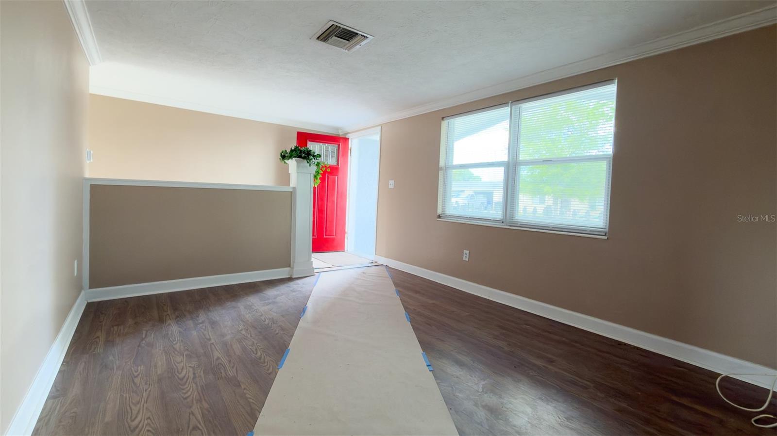 ALOHA GARDENS - Residential