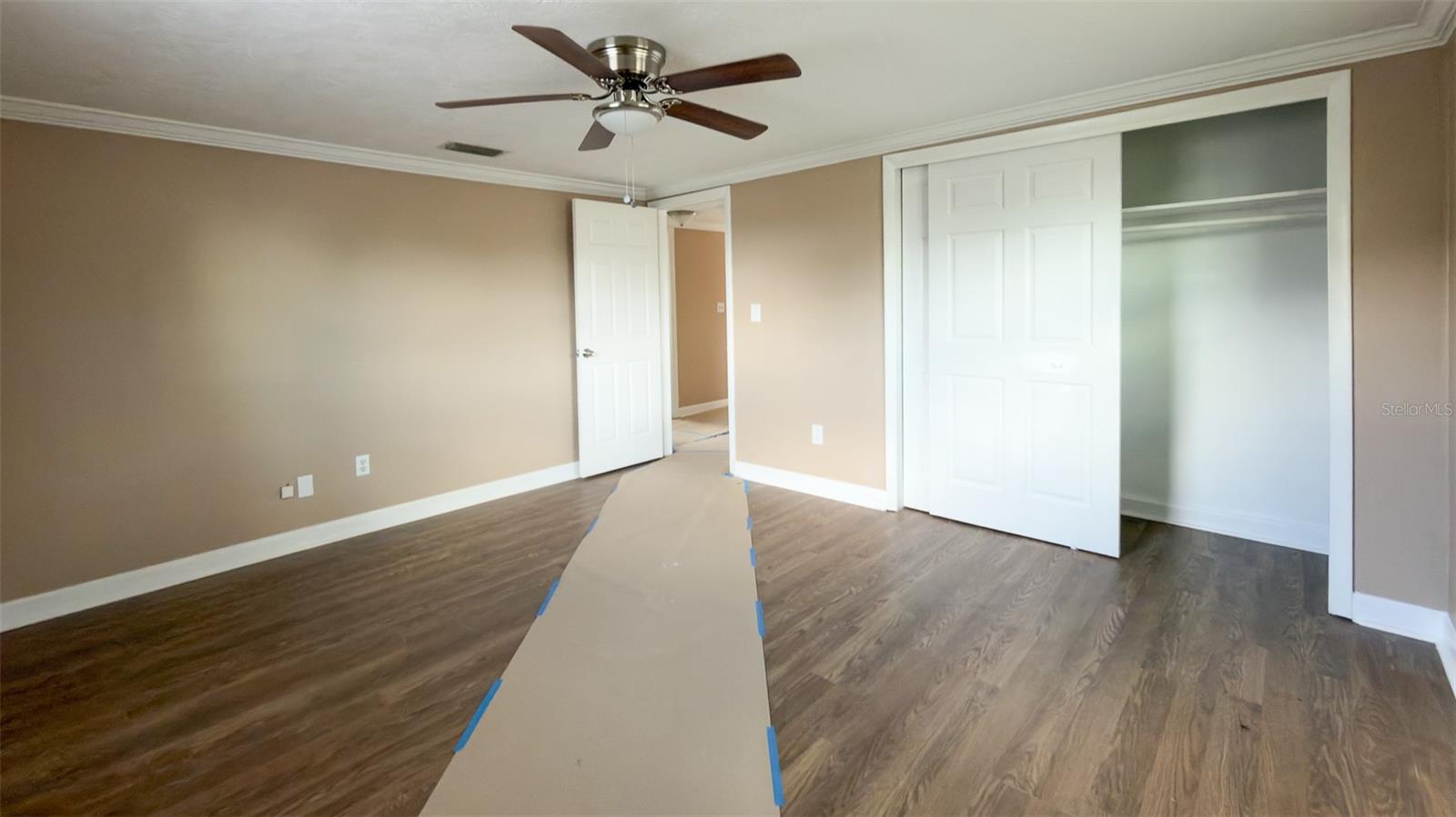 ALOHA GARDENS - Residential