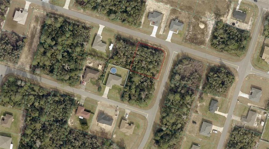 .36 Acre Corner Lot in Marion Oaks – No HOA! Great opportunity to build your dream home on this spacious .30-acre corner lot, conveniently located with quick access to I-75. Zoned for single-family site-built homes only,no mobile homes allowed. Enjoy the freedom of no HOA restrictions while being close to shopping, schools, and commuting routes. Don’t miss your chance to own land in this growing area of Marion County!