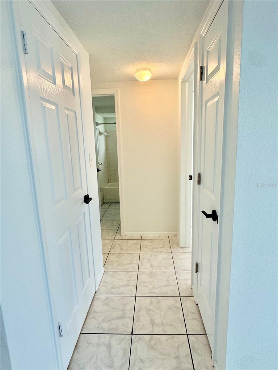 REGENCY PARK - Residential Lease