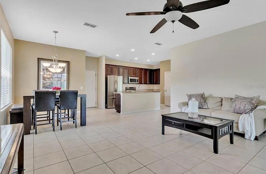 FORESTBROOKE PH 3 - Residential Lease