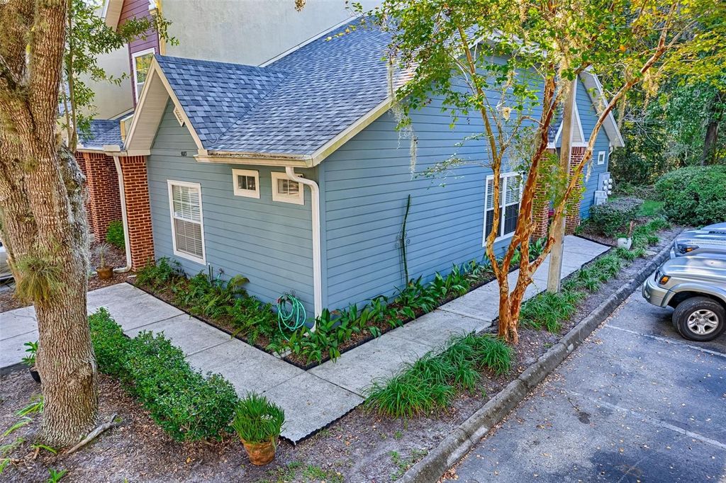 Photo of 5083 NW 1 Place #5083, Gainesville, FL 32607 (MLS # GC534735)