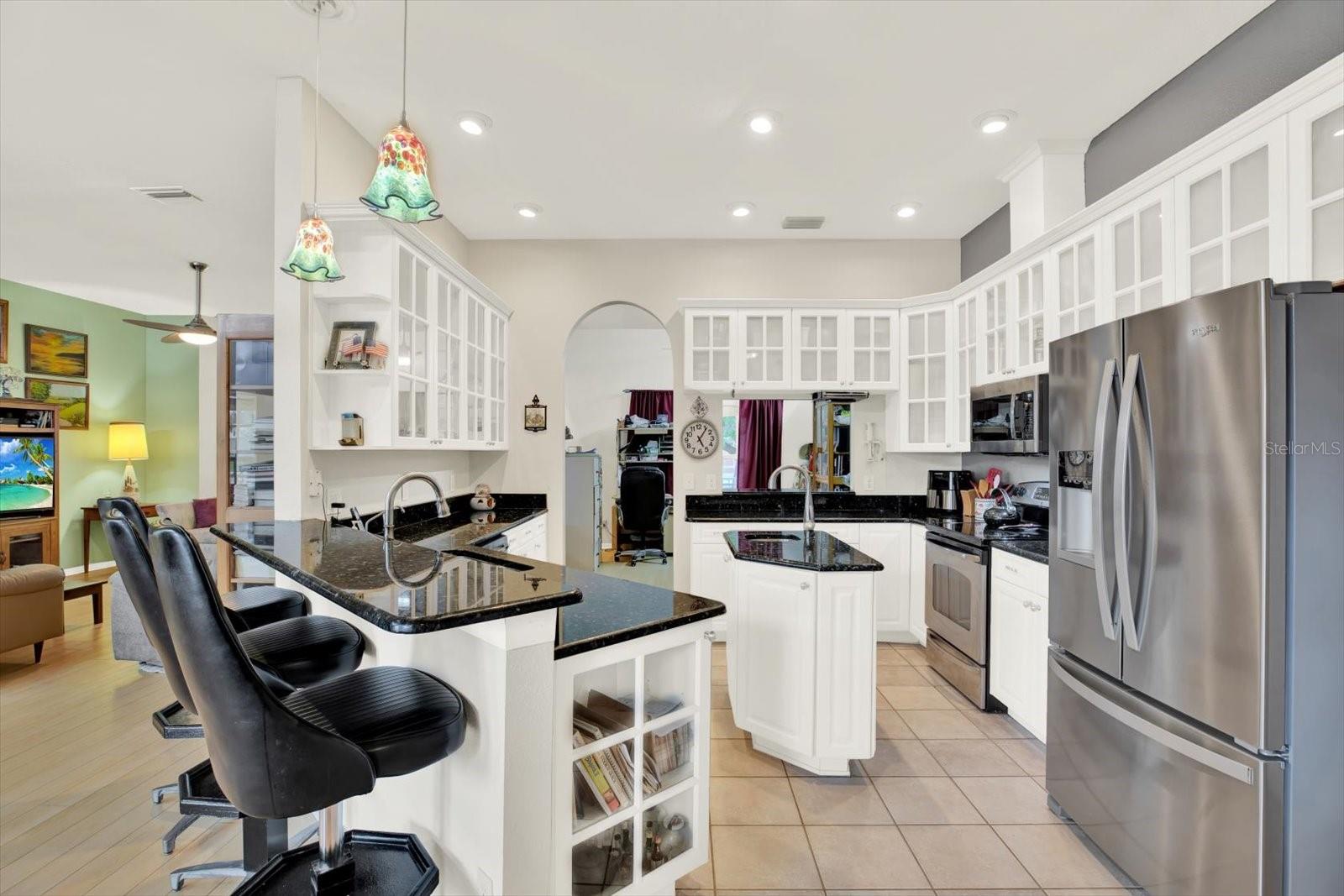 FOX RIDGE PH THREE - Residential