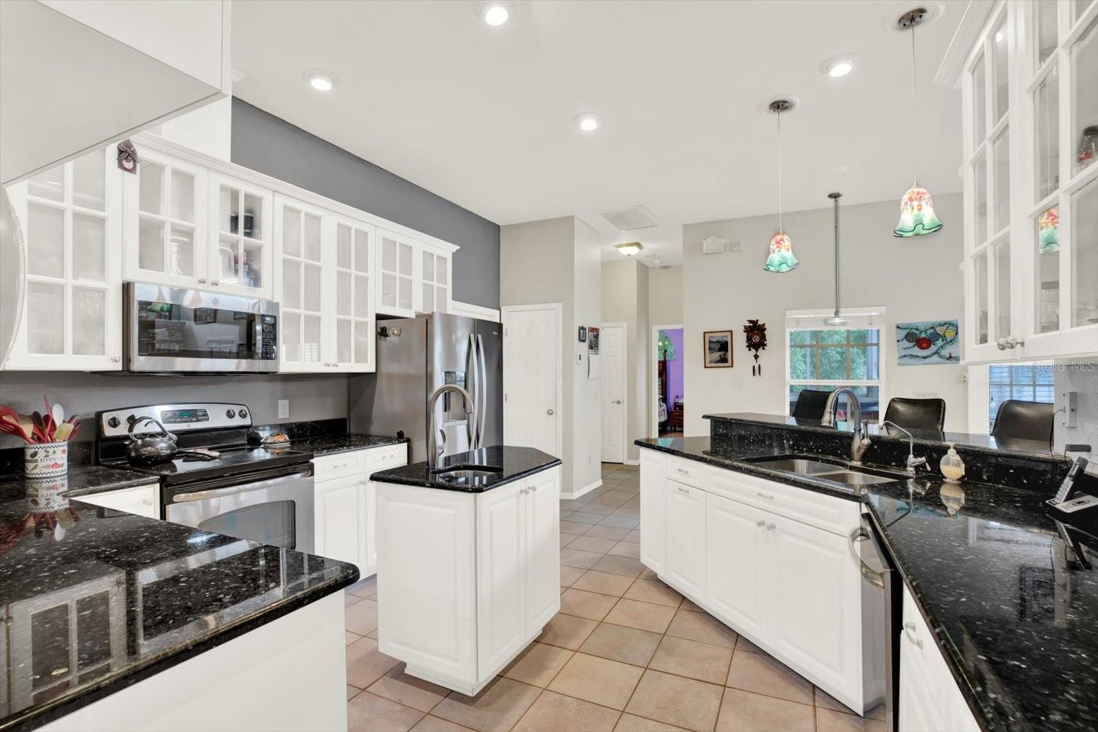 FOX RIDGE PH THREE - Residential