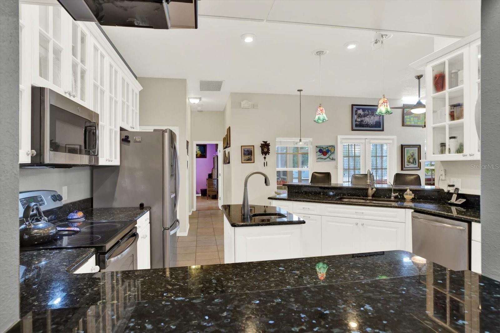 FOX RIDGE PH THREE - Residential