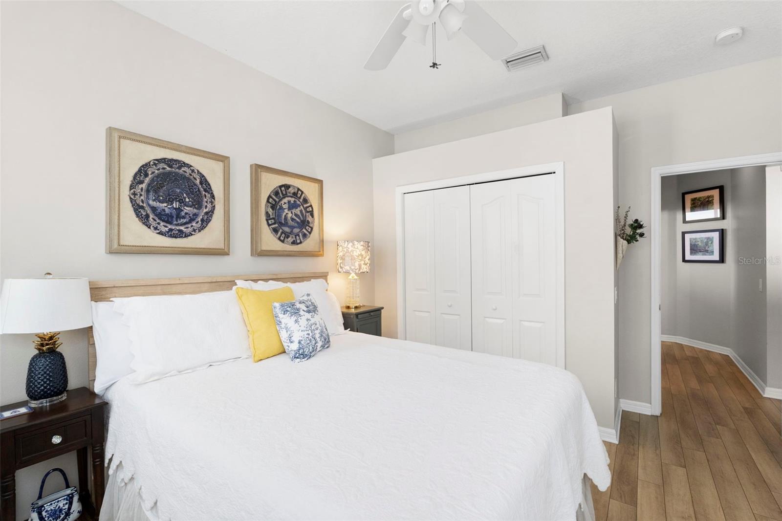 WESTMONT OAKS - Residential