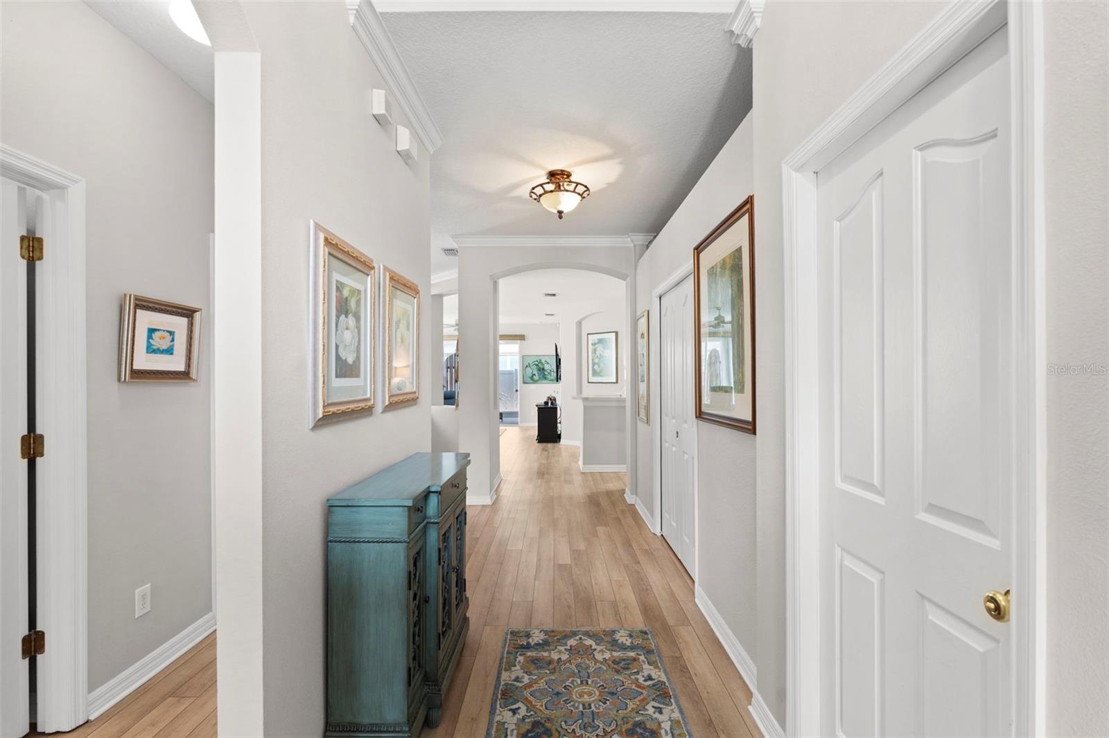 WESTMONT OAKS - Residential