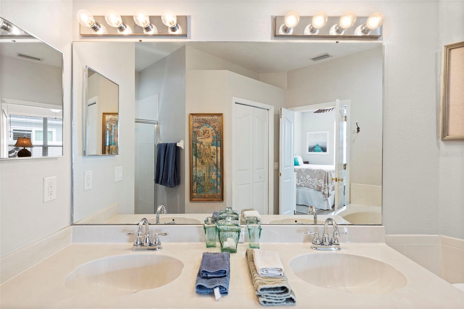 WESTMONT OAKS - Residential