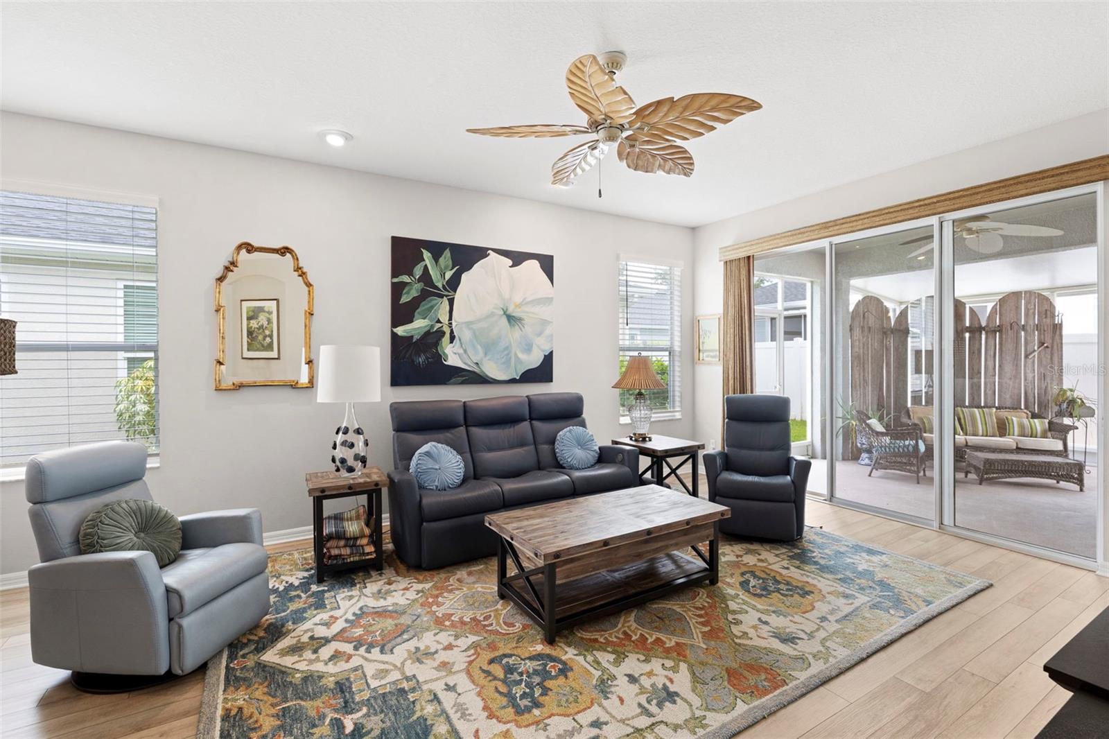 WESTMONT OAKS - Residential