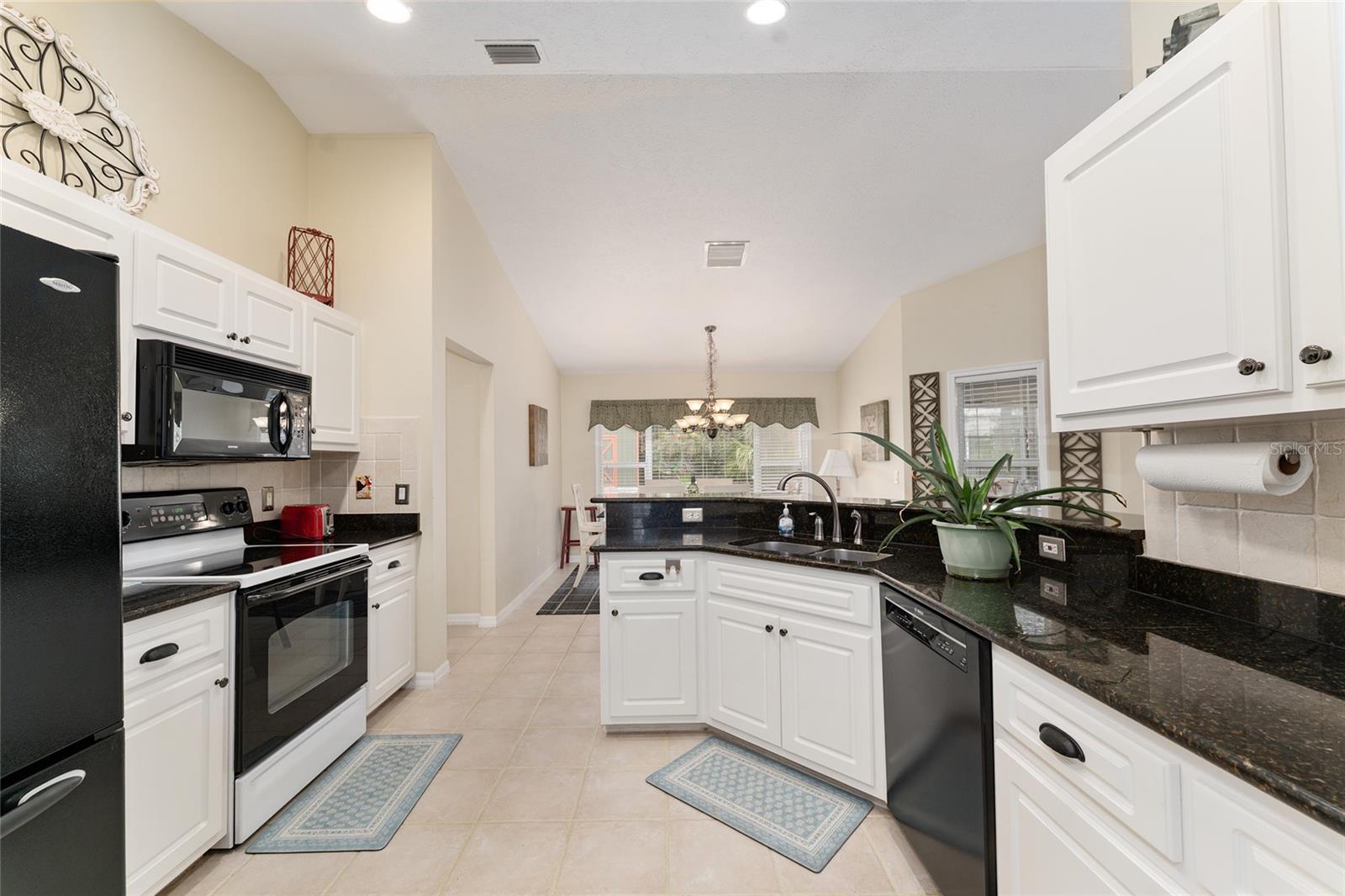 BLOOMFIELD ESTATES 2ND ADD - Residential