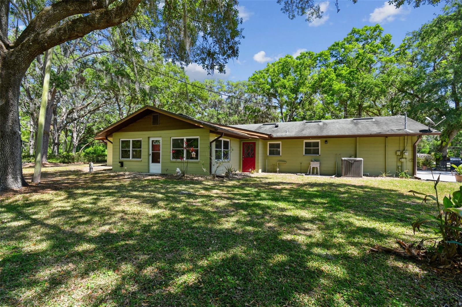 4014 MOSSY OAK DRIVE
