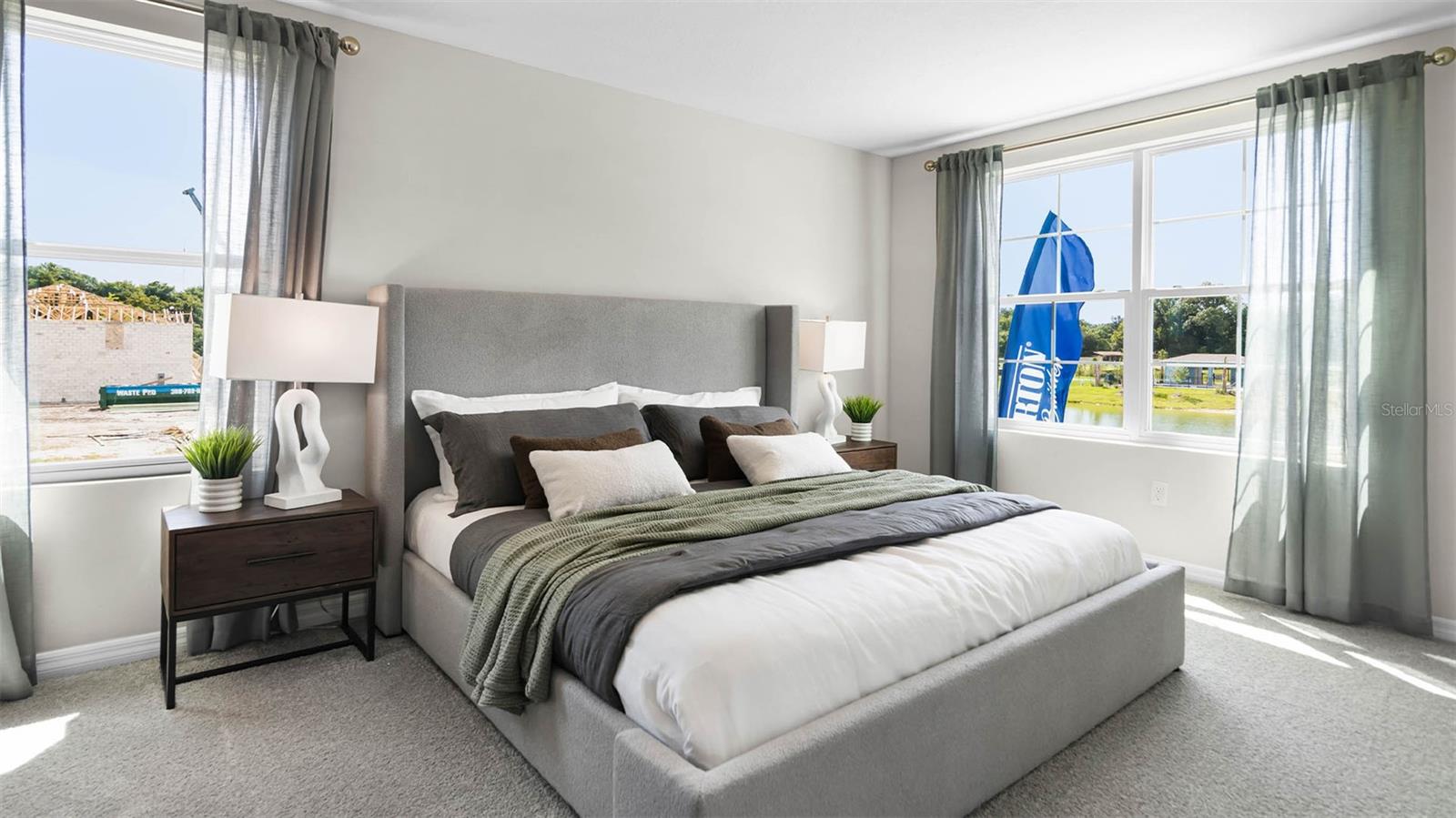 VINEYARDS TWNHMS - Residential Lease