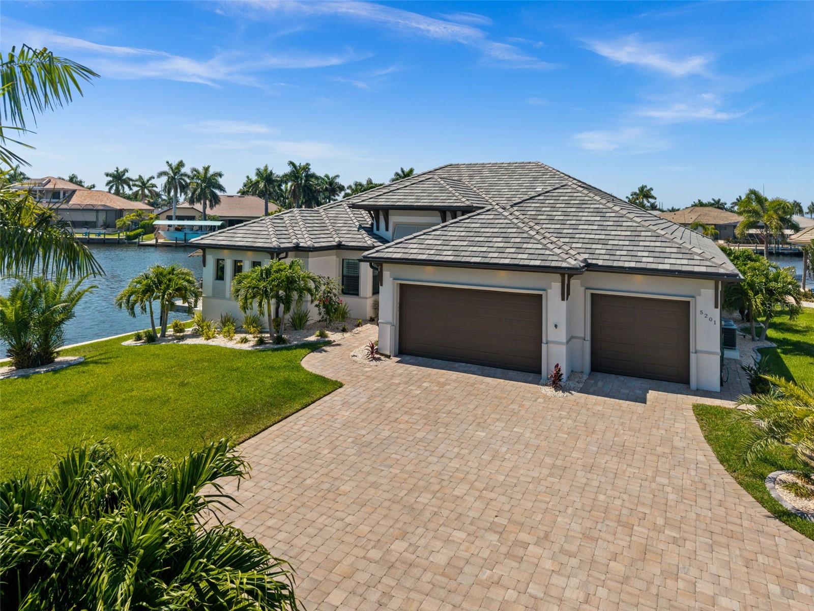5201 SKYLARK COURT