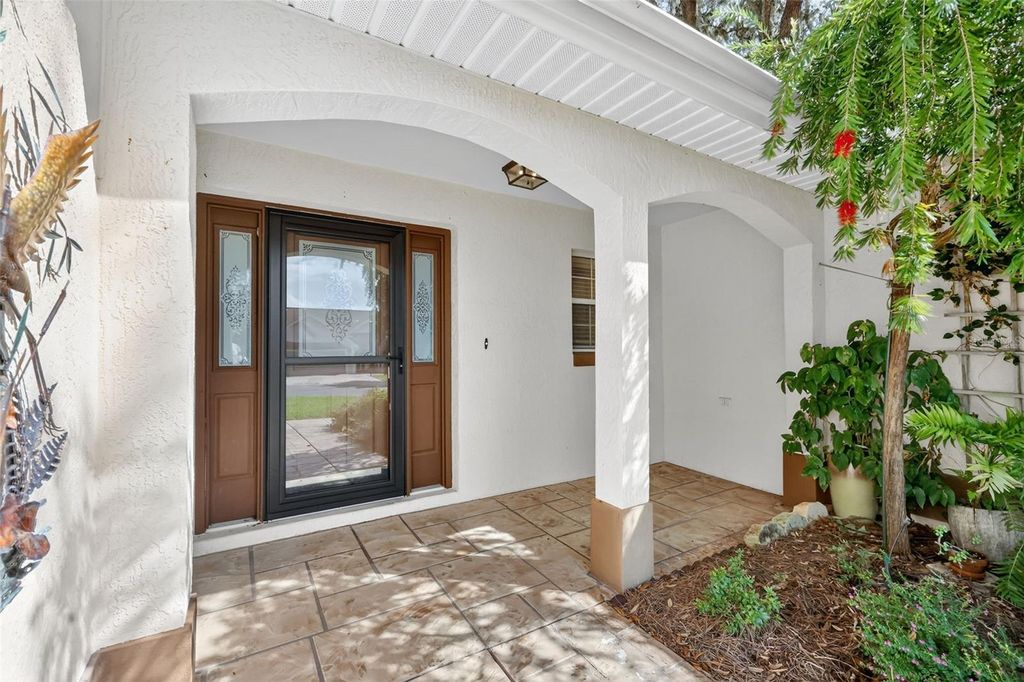 Photo of 415 Loma Paseo Drive, The Villages, FL 32159 (MLS # G5102601)