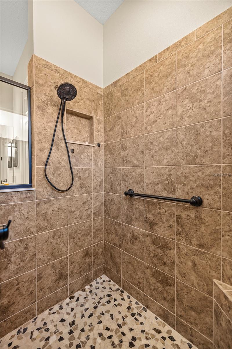 TERRA VISTA / SOUTHGATE VILLAS - Residential