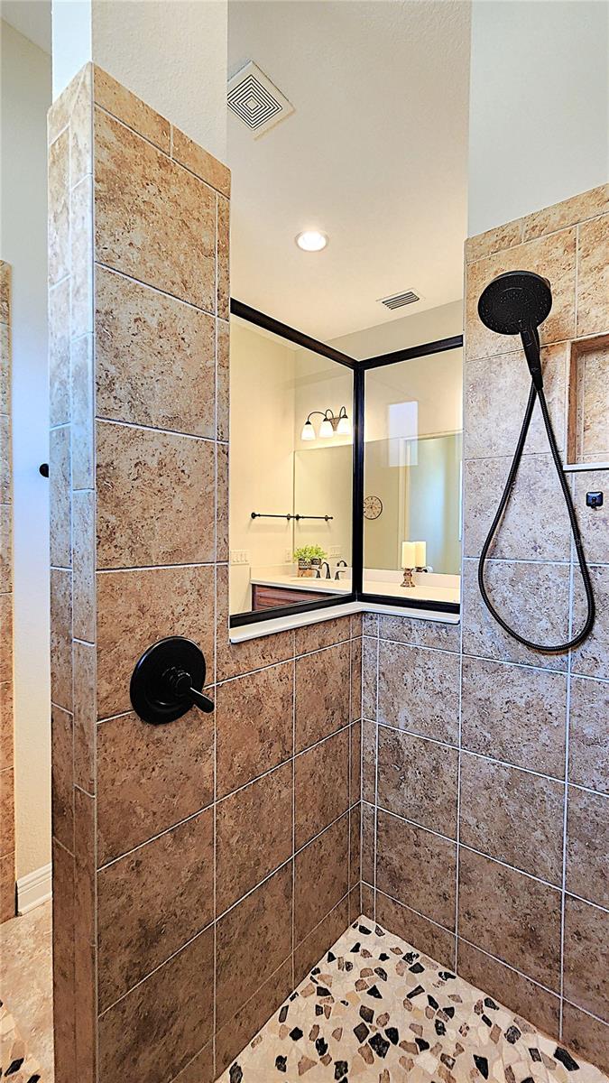 TERRA VISTA / SOUTHGATE VILLAS - Residential