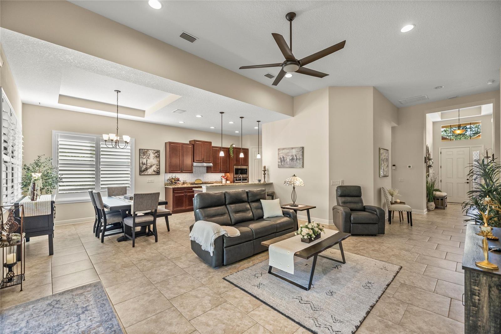 TERRA VISTA / SOUTHGATE VILLAS - Residential