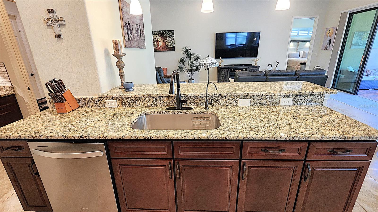 TERRA VISTA / SOUTHGATE VILLAS - Residential