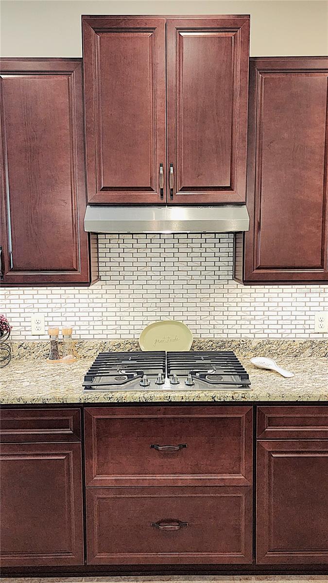 TERRA VISTA / SOUTHGATE VILLAS - Residential