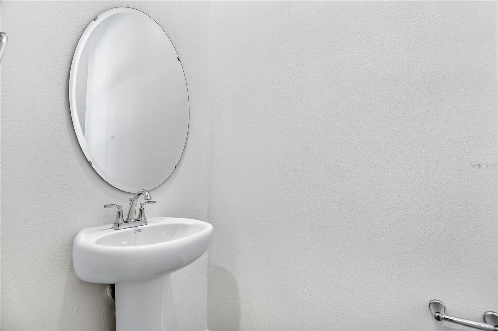 SEASONS AT SHORES OF LAKE DELL - Residential