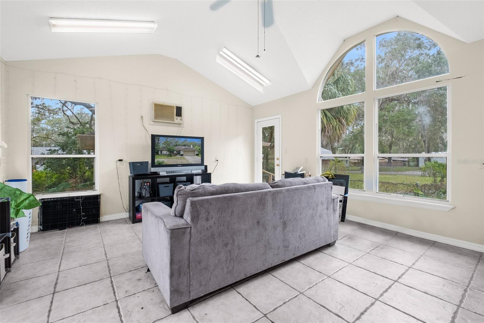 OAKDALE - Residential