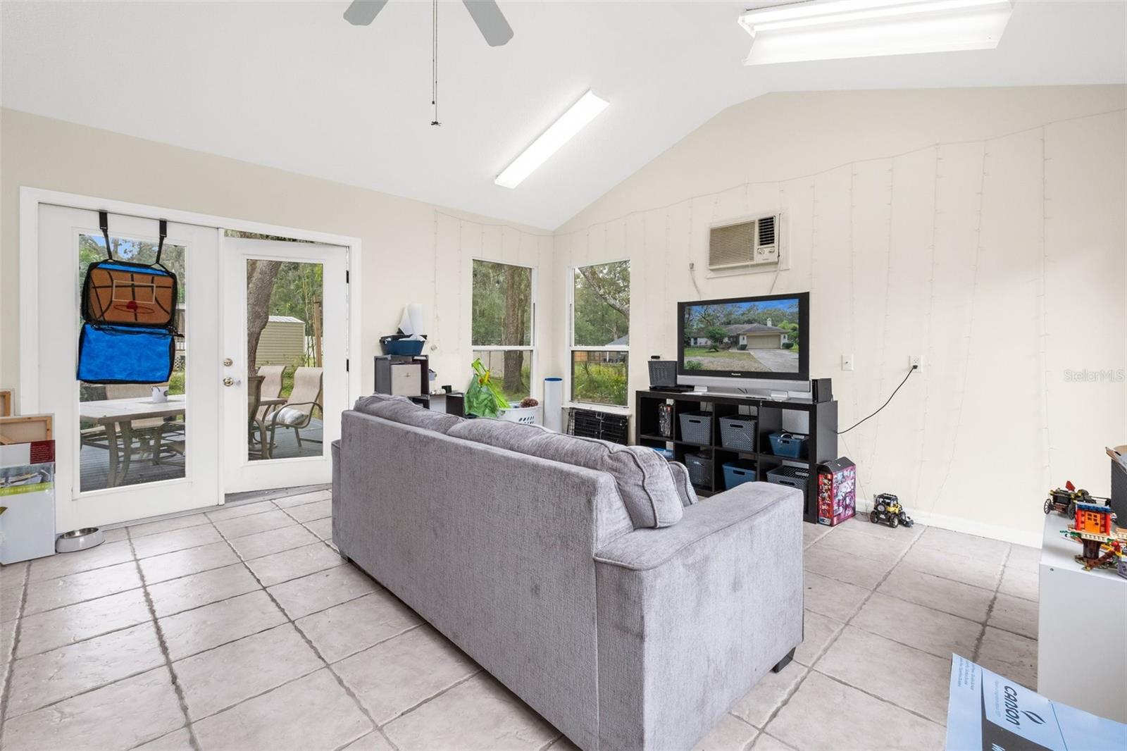 OAKDALE - Residential