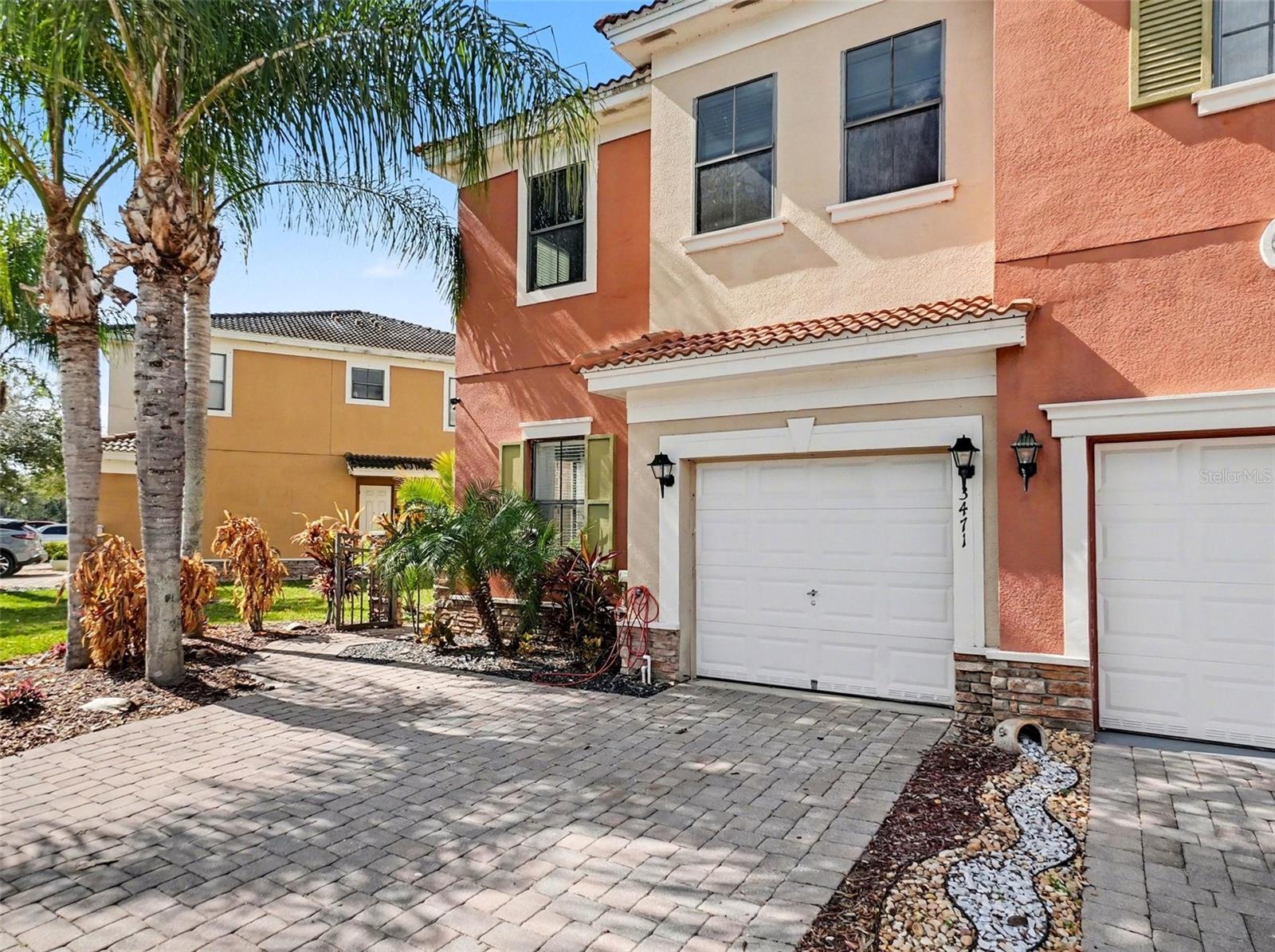 PORTOFINO VISTA - Residential