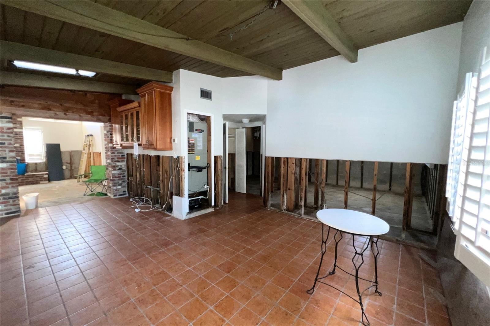 SURFSIDE SUB 4 - Residential