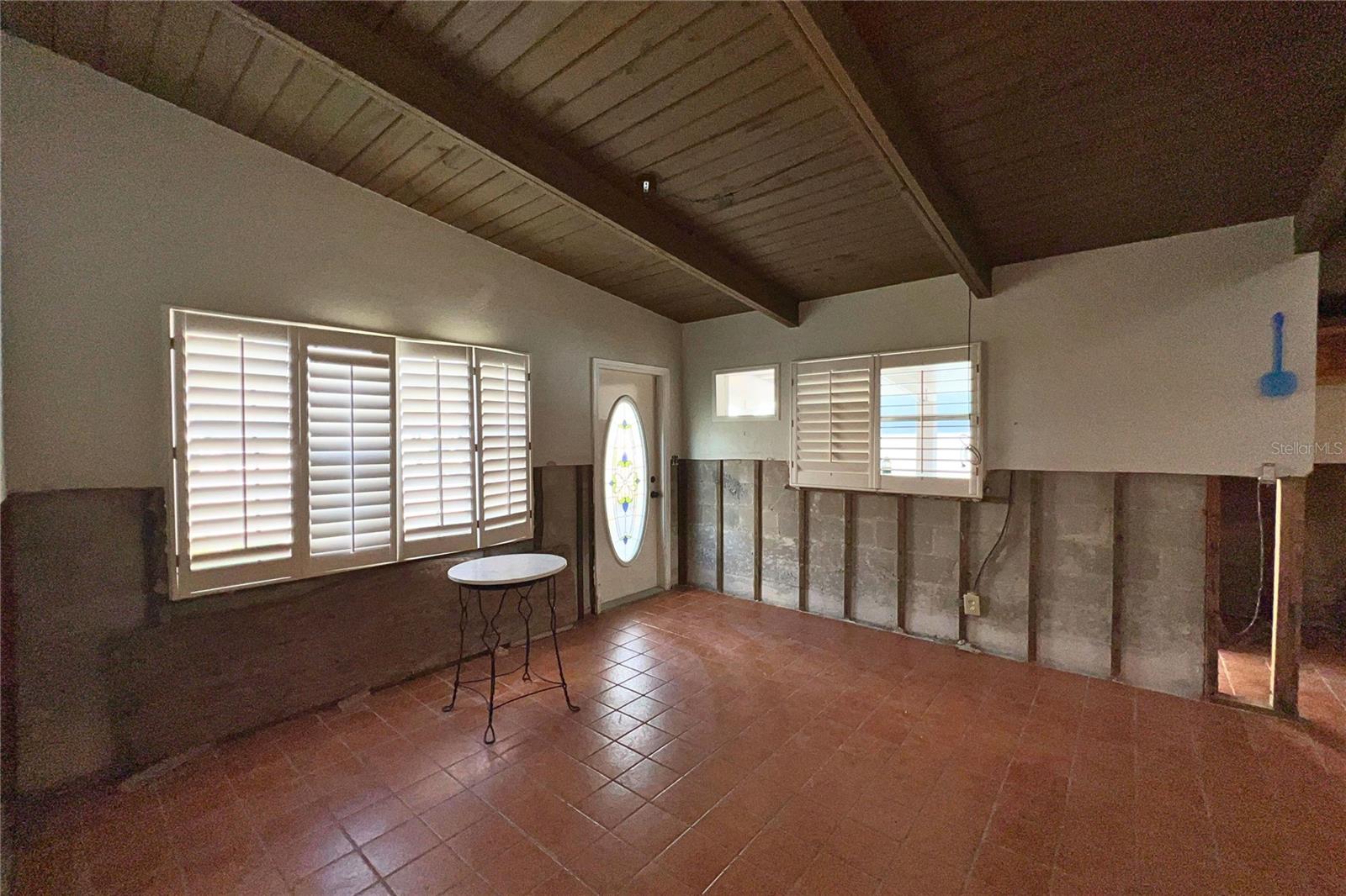 SURFSIDE SUB 4 - Residential