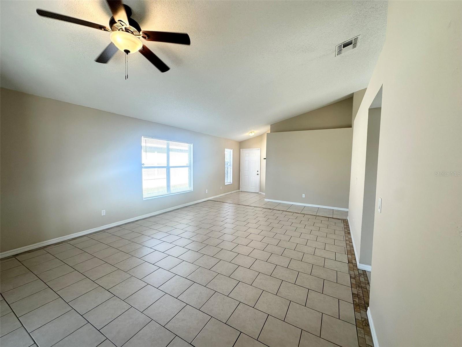 SOUTHCHASE 01A PRCL 05 PH 03 - Residential