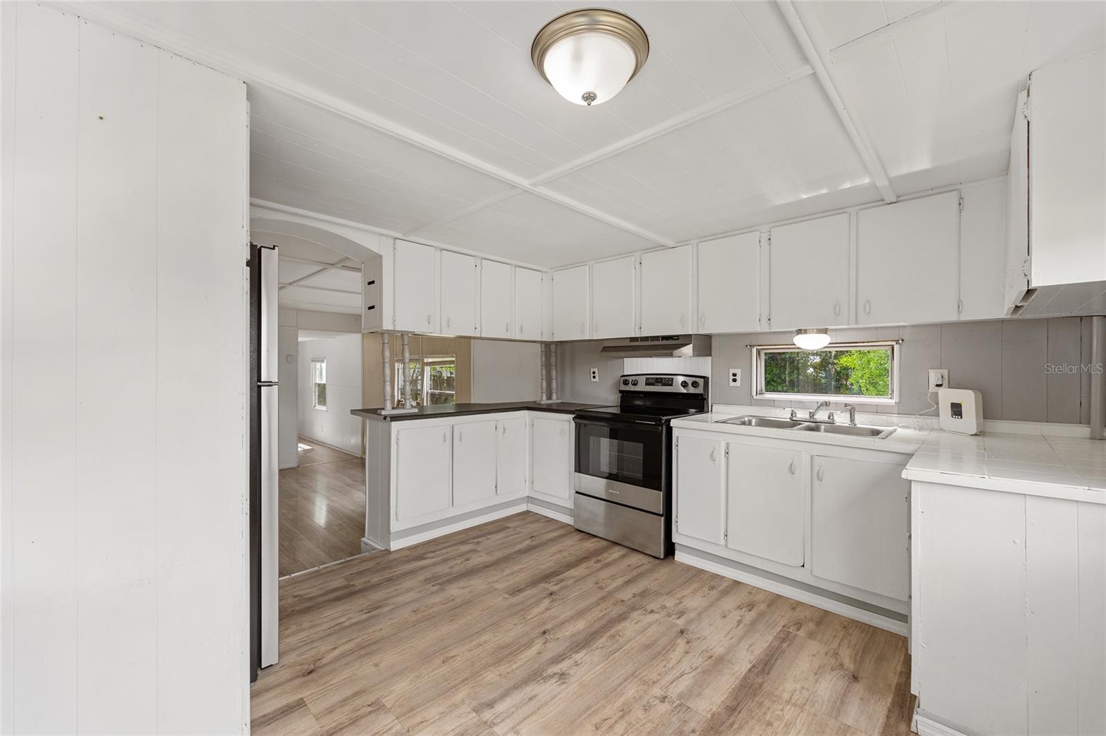 SOUTHGATE MOBILE MANOR - Residential