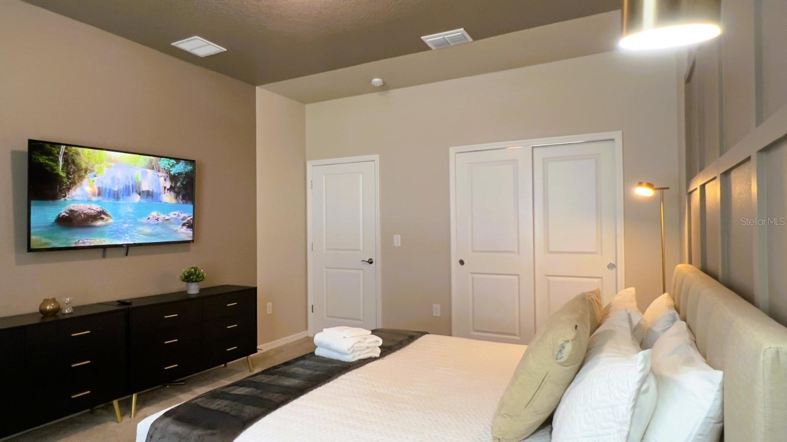 WINDSOR CAY PHASE 1 - Residential