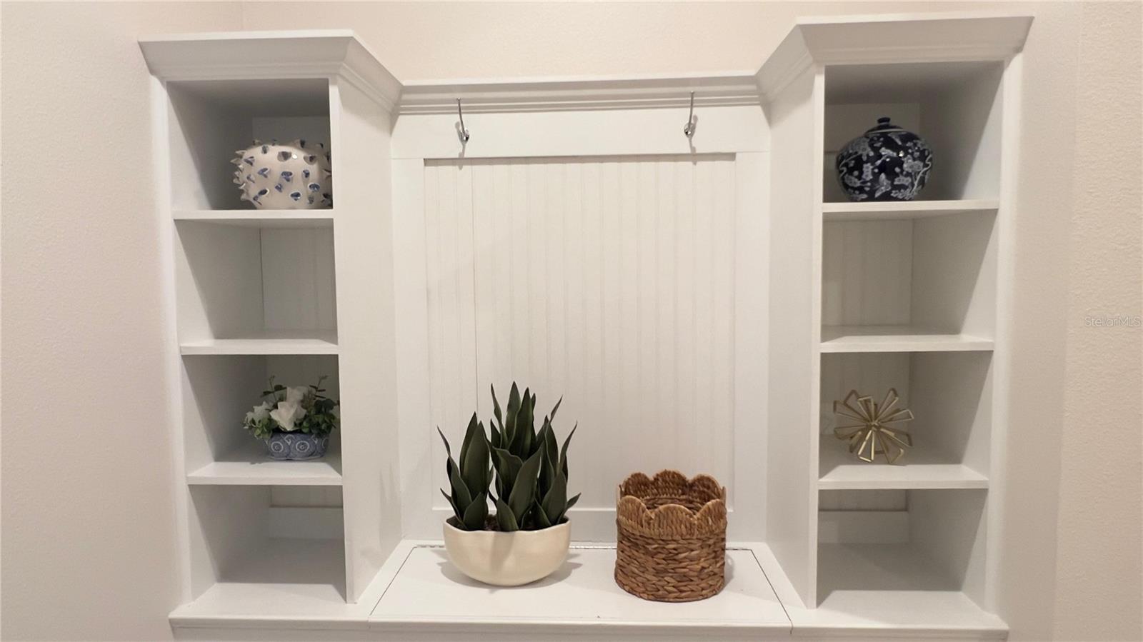 16204 SAINT MARTIN STREET