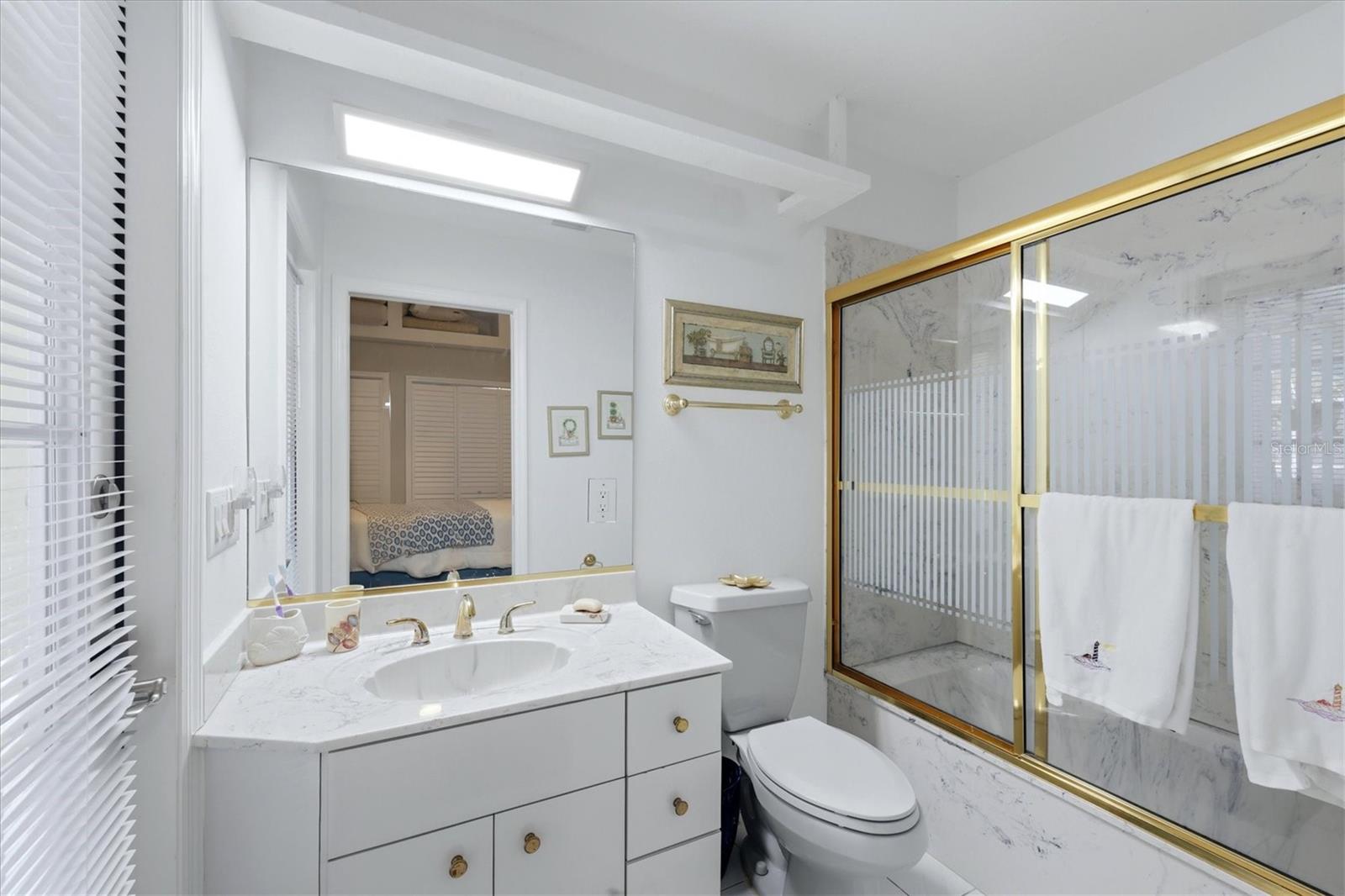 ENGLEWOOD GARDENS - Residential