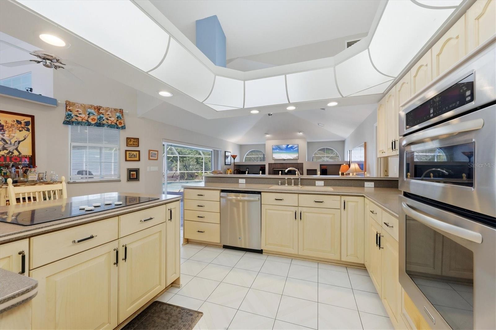 ENGLEWOOD GARDENS - Residential