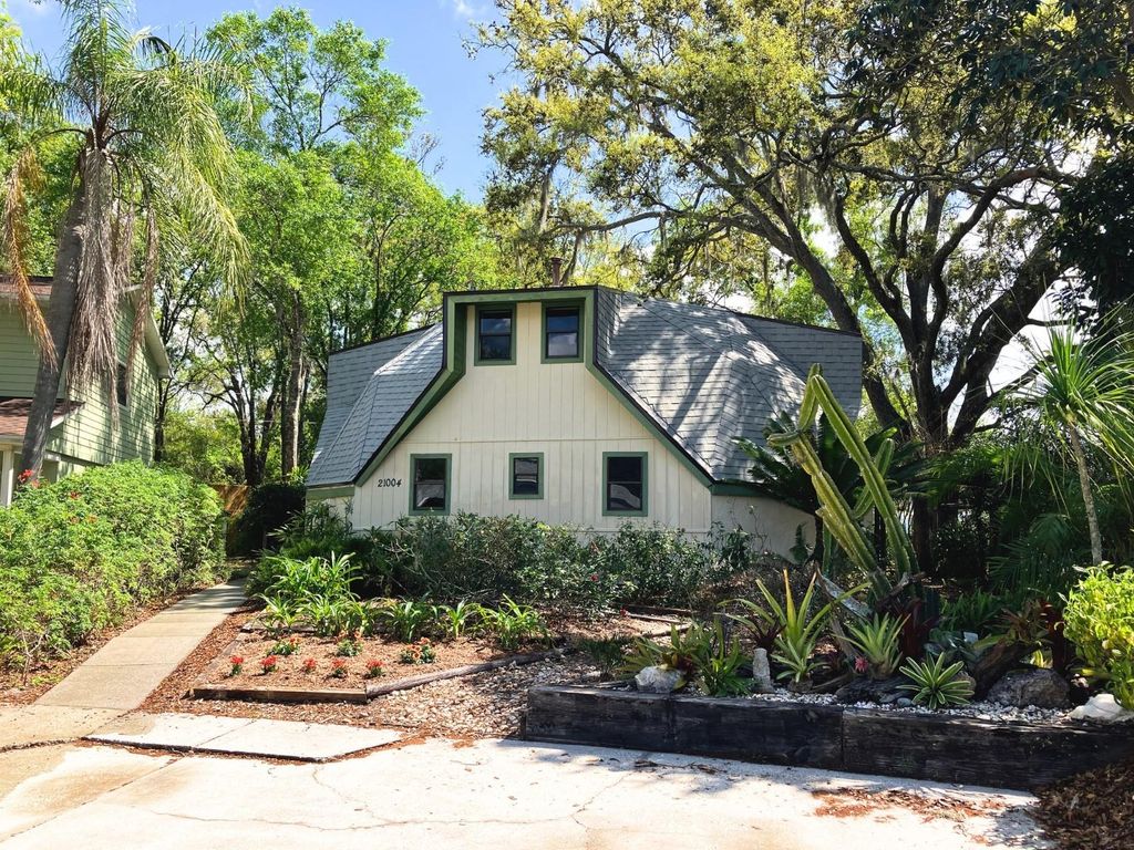 Photo of 21004 Negril Court, Lutz, FL 33558 (MLS # TB8485740)