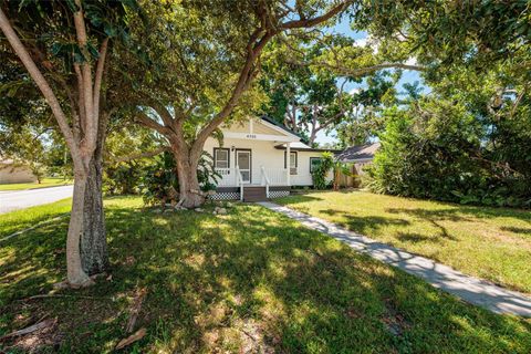 Photo of 4300 14th Avenue N, St Petersburg, FL 33713 (MLS # TB8435061)