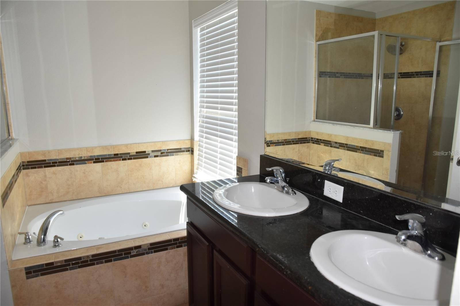COVINGTON PARK A B D E F G & J - Residential Lease