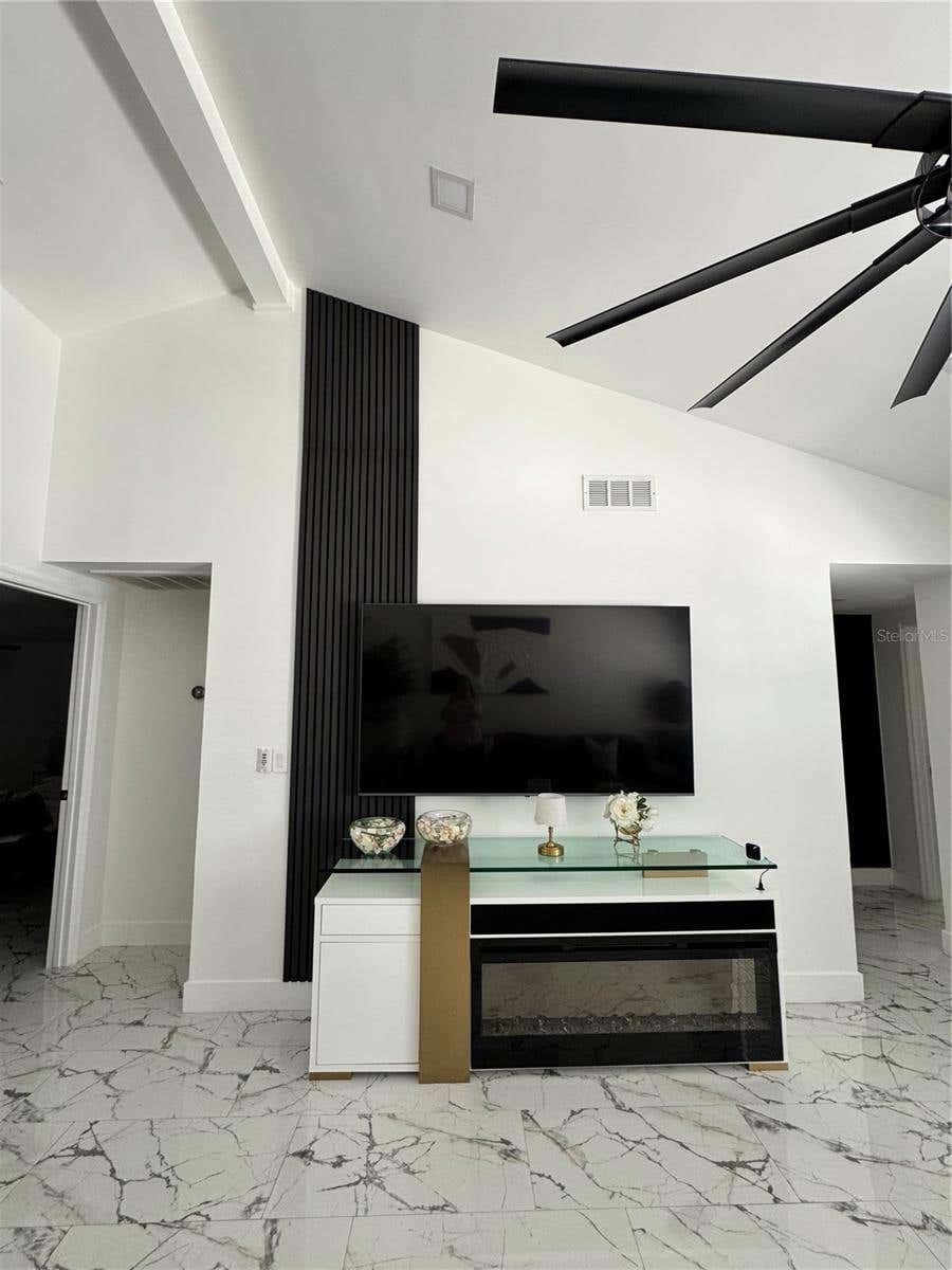 Photo of 10114 Briarwick Court, Tampa, FL 33615 (MLS # TB8518261)