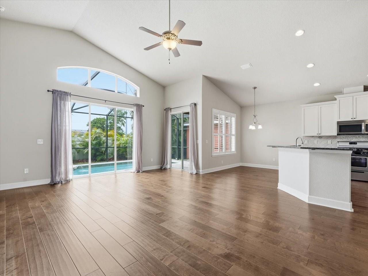COUNTRYSIDE COVE - Residential