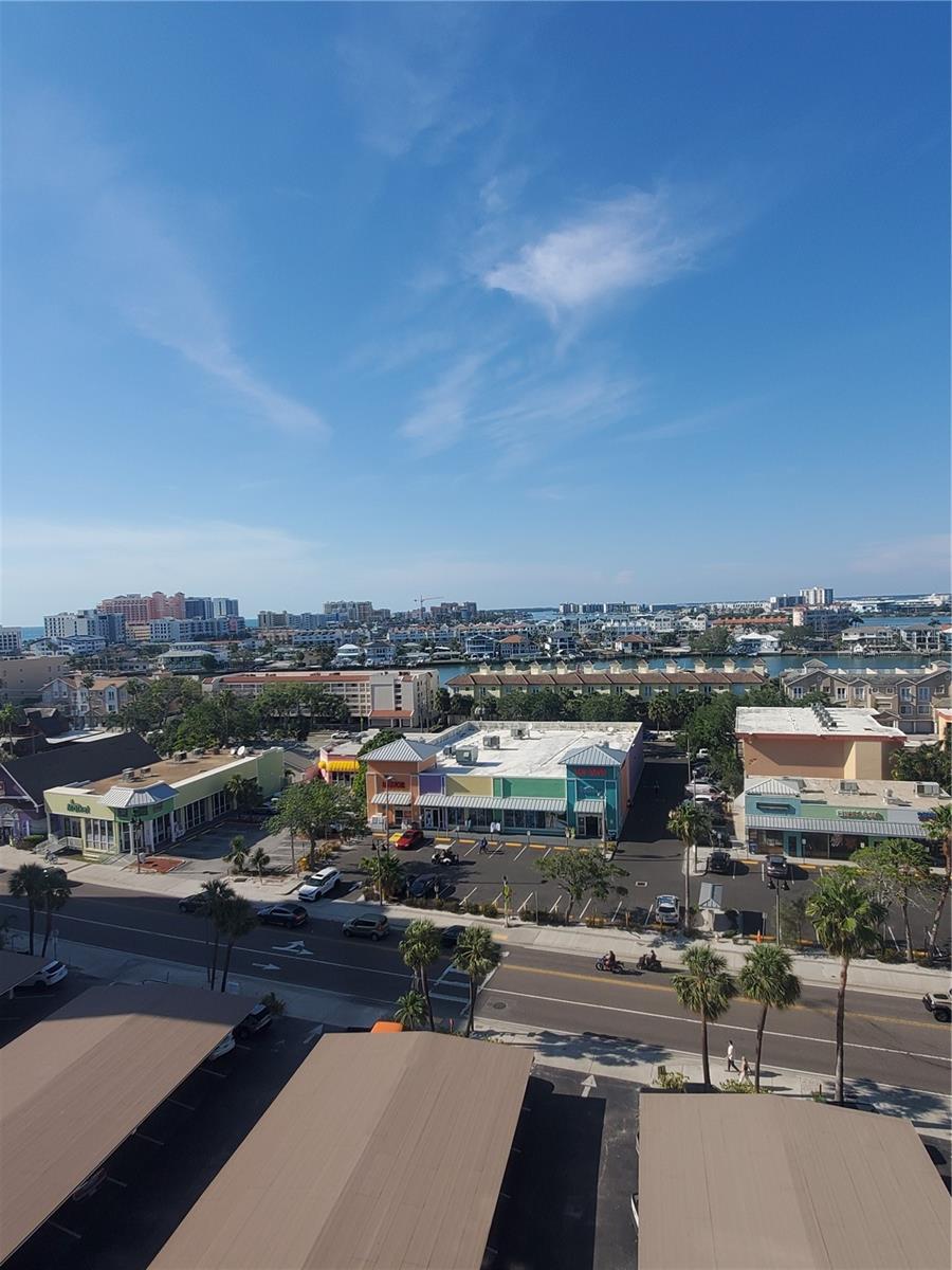 CONTINENTAL TOWERS INC CONDO - Residential Lease