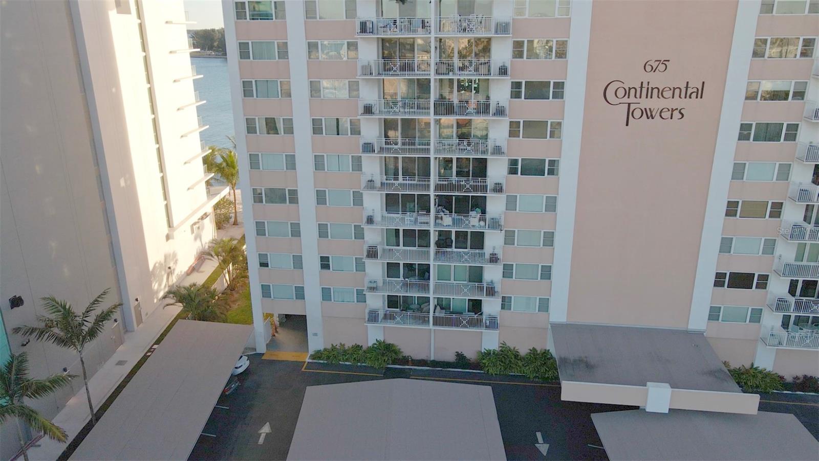 CONTINENTAL TOWERS INC CONDO - Residential Lease