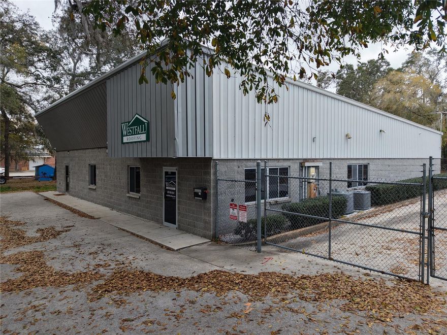 Excellent opportunity to acquire a versatile 4,800± SF industrial warehouse located in the established Edgewater North Commerce Park in Orlando. Situated on approximately 0.5 acres, this single-tenant building offers functional warehouse space ideal for a variety of industrial, storage, or distribution uses. I-3 industrial zoning allowing flexibility in use for a new owner.

Built in 1991, the property features one grade-level drive-in door 12'x10', surface parking, and efficient warehouse layout with easy truck access. The I-3 industrial zoning allows for a wide range of commercial and industrial operations. 2100 sq ft is climate controlled office with remaining 2700 sq ft open warehouse with a 14' ceiling height. Fenced Lot with Secured Gate for back paved lot.
Conveniently positioned in northwest Orange County, the property provides quick connectivity to major transportation corridors, making it an ideal location for local distribution, contractor operations, or owner-user occupancy.