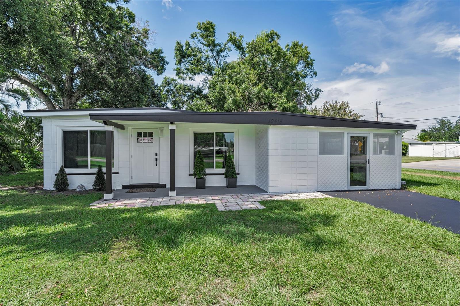 YOUR SEARCH IS OVER!!! This charming freshly updated home provides 3-bedroom, 1-bathroom. Move-in-ready! The property offers a spacious layout perfect for comfortable living. Newly painted interior and exterior. Recently updated kitchen and bathroom! The large fenced in backyard extends plenty of space for entertaining or soaking in the beautiful Florida weather. Conveniently close to local shops, restaurants, parks, and the beautiful Gulf beaches, this home is an opportunity you won't want to miss! Enjoy Largo’s flagship complex of amenities which is only 10 minutes away that includes Central Park Performing Arts Center, Largo Public Library, Largo Cultural Center and Largo Central Park. 10-15 minutes from multiple beach accesses, including world famous Clearwater Beach and St. Petersburg Beach.